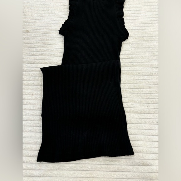 Zara, size small, black dress - Picture 4 of 4